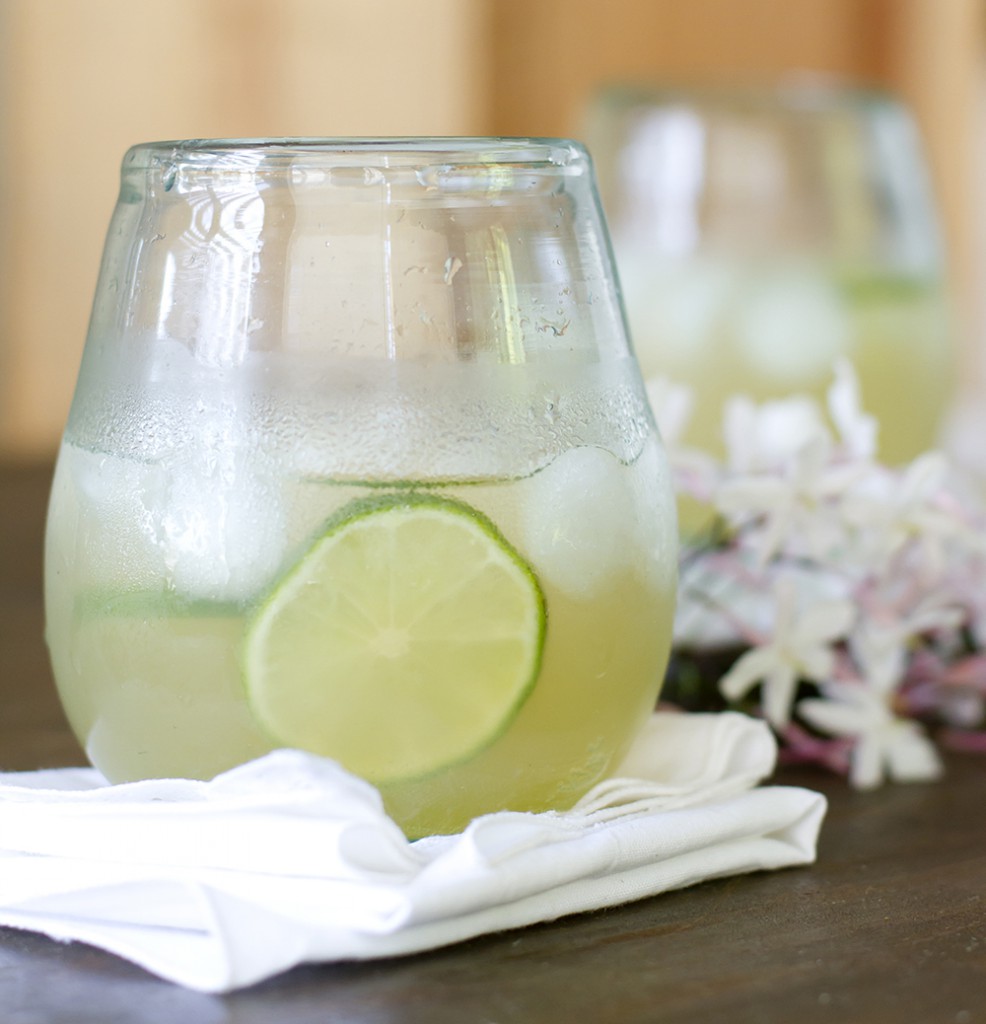 refreshing-cup-of-ginger-limeaid