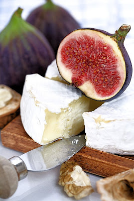 Figs and Chevre Photo from Sablet Home