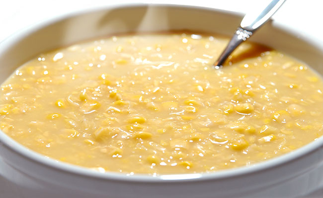 bowl-of-hot-creamed-corn