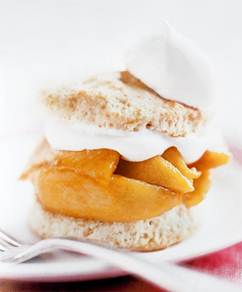 Peach Shortcake from Leites Culinaria